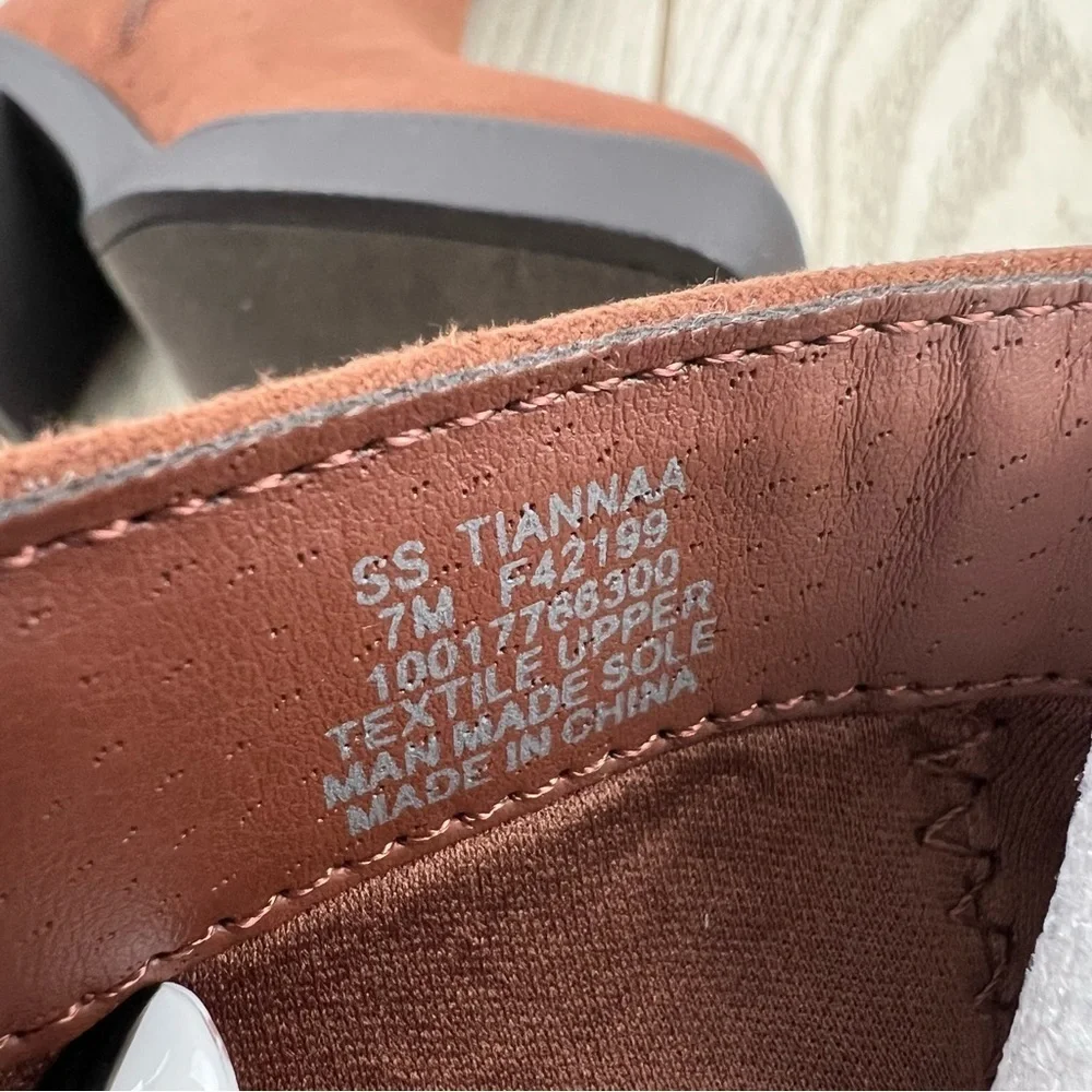 Sun + Stone Women's Tiannaa Platform Booties 7M Russet MC Faux Suede $80